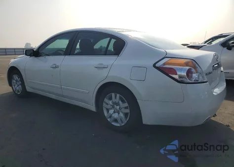 2010 Nissan Altima Base z USA, uszkodzony, nr VIN 1N4AL2APXAN471604